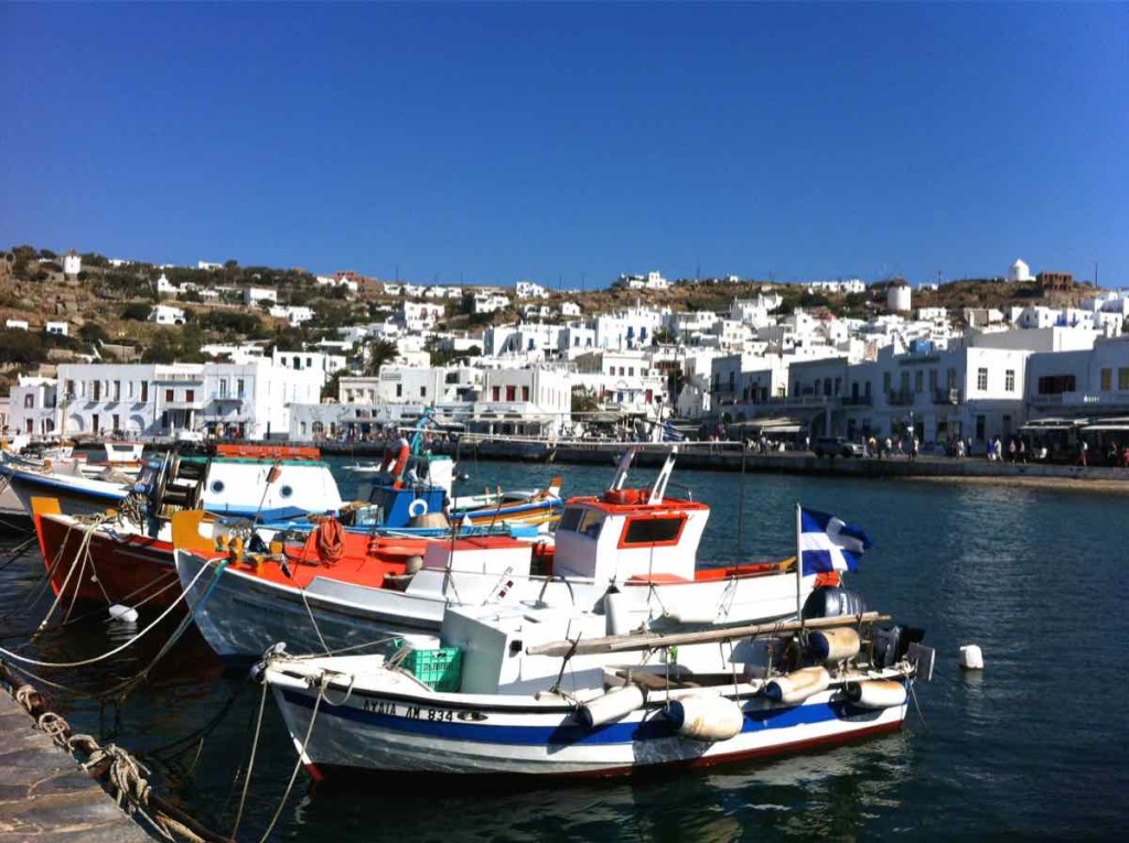 Vacanze in barca a vela nelle Cicladi centro-nord/Grecia